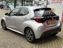 Toyota Yaris 1.5 HYBRID DYNAMIC APPLE/ANDROID KEYLESS 16"LM-VELGEN LED-PAKKET NL-AUTO