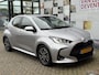 Toyota Yaris 1.5 HYBRID DYNAMIC APPLE/ANDROID KEYLESS 16"LM-VELGEN LED-PAKKET NL-AUTO