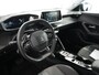 Peugeot e-2008 EV Allure 50 kWh | Stoelverwarming | Clima | Camera | Cruise | | Achteruitrijcamera | Airco (automatisch) | Buitenspiegels elektrisch verstel- en verwarmbaar