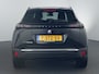 Peugeot e-2008 EV Allure 50 kWh | Stoelverwarming | Clima | Camera | Cruise | | Achteruitrijcamera | Airco (automatisch) | Buitenspiegels elektrisch verstel- en verwarmbaar
