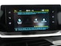 Peugeot e-2008 EV Allure 50 kWh | Stoelverwarming | Clima | Camera | Cruise | | Achteruitrijcamera | Airco (automatisch) | Buitenspiegels elektrisch verstel- en verwarmbaar