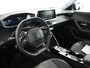Peugeot e-2008 EV Allure 50 kWh | Stoelverwarming | Clima | Camera | Cruise | | Achteruitrijcamera | Airco (automatisch) | Buitenspiegels elektrisch verstel- en verwarmbaar