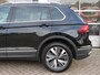Volkswagen Tiguan 1.4 TSI 245pk eHybrid Elegance / Trekhaak / IQ Light / Stoel + stuurverw. / Camera / BOVAG garantie