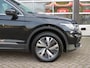 Volkswagen Tiguan 1.4 TSI 245pk eHybrid Elegance / Trekhaak / IQ Light / Stoel + stuurverw. / Camera / BOVAG garantie