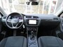 Volkswagen Tiguan 1.4 TSI 245pk eHybrid Elegance / Trekhaak / IQ Light / Stoel + stuurverw. / Camera / BOVAG garantie