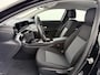 Mercedes-Benz A-klasse 250 e | Trekhaak Wegklapbaar | Distronic Cruise Control | Smartphone Integratie | Stuurwiel Verwarmd | Advance Sound System | Achteruitrij Camera | Multibeam LED Koplampen