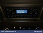 Ford Transit 2.0 TDCI 131pk Bakwagen Laadklep Euro6 Airco | Cruisecontrol | Verwarmde voorruit Bijrijdersbank