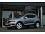 Volvo XC40 T4 Momentum | Cruise control | Stoelverwarming | Camera | Parkeer-assistent | DAB