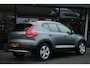 Volvo XC40 T4 Momentum | Cruise control | Stoelverwarming | Camera | Parkeer-assistent | DAB