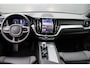Volvo XC60 2.0 T8 Plug-in hybrid AWD Plus Bright | Luchtvering | Trekhaak | H&K | 360 Camera | Full