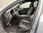 Volvo XC60 T6 Plug-in hybrid AWD R-Design / Stoelventilatie & massage / Luchtvering / 20" / Long Range /