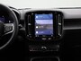 Volvo XC40 Recharge Core 70 kWh | Automaat | Apple Carplay / Android Auto | Virtual Cockpit | Achteruitrijcamera | Climate Control | Cruise Control | Bluetooth | Lichtmetalen Velgen |