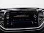 Volkswagen T-Roc 1.5 TSI Sport 150PK DSG Achteruitrijcamera, Alarm, Trekhaak, Virtual Cockpit, Elektr. Achterklep, 18" LM Velgen, Stoelverwarming, Navi, Adaptieve Cruise Controle