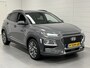 Hyundai Kona 1.6 GDI HEV Premium TREKHAAK | LEDER | FULL LED | 18 INCH VELGEN | UNIEKE KILOMETERSTAND EN ZEER COMPLEET! x