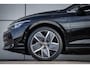 Volkswagen Golf 1.5 eHybrid 204pk Style Edition | Trekhaak | Achteruitrijcamera | Stoelverwarming | Head-up Display | 18'' LMV
