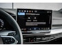 Volkswagen Golf 1.5 eHybrid 204pk Style Edition | Trekhaak | Achteruitrijcamera | Stoelverwarming | Head-up Display | 18'' LMV