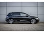 Volkswagen Golf 1.5 eHybrid 204pk Style Edition | Trekhaak | Achteruitrijcamera | Stoelverwarming | Head-up Display | 18'' LMV