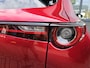 Mazda CX-30 2.0 e-SkyActiv-X M Hybrid Luxury / 1e Eigenaar / Lederen Bekleding / Afneembare Trekhaak / Elektrisch Bedienbare Bestuurdersstoel met Geheugen / Bose Audio / Adaptief Cruise Control / Stoel & Stuurverwarming / Navigatie / Apple Carplay & Android Auto /