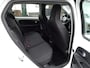 Volkswagen Up! 1.0 BMT move up! Automatische airco, navigatie, parkeersensoren, achteruitrijcamera, cruise controle, elektrische ramen, centrale vergrendeling, enz.
