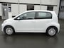 Volkswagen Up! 1.0 BMT move up! Automatische airco, navigatie, parkeersensoren, achteruitrijcamera, cruise controle, elektrische ramen, centrale vergrendeling, enz.