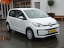 Volkswagen Up! 1.0 BMT move up! Automatische airco, navigatie, parkeersensoren, achteruitrijcamera, cruise controle, elektrische ramen, centrale vergrendeling, enz.