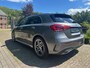 Mercedes-Benz A-klasse 180 | AMG | Pano | Memory | Camera | Dealer Onderhouden |