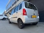 Opel Agila 1.2-16V Elegance