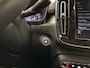 Volvo XC40 T3 163pk Automaat Momentum Pro / Adapt.. Cruise / BLIS / Elektr. Trekhaak / Verw. Voorruit / PDC + Camera / Lane Keeping Aid / Noodreservewiel / Elektr. Achterklep /