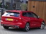 Volvo V60 T8 390PK Twin Engine / AWD / R Design / LED