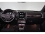 Volvo XC40 T5 Recharge Plus Dark - IntelliSafe Assist - 360º Camera - Harman/Kardon audio - Verwarmde voorstoelen & stuur - Parkeersensoren voor & achter - Elektr. bedienb. voorstoelen met geheugen links - Draadloze tel. lader - Extra getint glas - 19' LMV