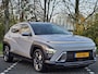 Hyundai Kona 1.6 GDI HEV 140 PK Comfort | Apple carplay & Android auto | Camera | Parkeersensoren voor en achter | Lichtmetalen velgen 18'' | Navigatie | Keyless entry |