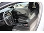 Opel Corsa 1.2 Turbo GS Camera achter/Two tone/Cruise control/Climate control/Startknop/App connect/Dode hoek sensor/Lane assist/Led voor en achter/Parkeersensoren voor en achter/Licht metalen velgen