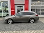 Toyota Auris Touring Sports 1.8 Hybrid Executive *Met trekhaak!*