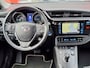Toyota Auris Touring Sports 1.8 Hybrid Executive *Met trekhaak!*