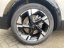 Opel Grandland 1.6 Turbo 195pk Plug-in-Hybrid Automaat GS | Panoramadak | 20" lichtmetalen velgen | Trekhaak | Headup display | Navigatie | Adapt. Cruise control | LED Matrix verlichting