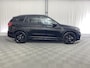 BMW X1 xDrive25e Sport Line Plus | Navigatie | Parkeerassistent | Sportstoelen | LED