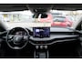 Skoda Superb Combi 1.5 TSI 150PK MHEV First Edition , Automaat, Trekhaak, Adap.Cruise, LMV 19 Inch, Apple Carplay, Camera, PDC, Stoelverwarming, All Season