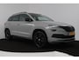 Skoda Karoq 1.5 TSI ACT Sportline Business (PANORAMADAK, DIGITALE COCKPIT, ACHTERUITRIJCAMERA, STOELVERWARMING, CRUISE ADAPTIEF)
