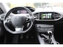 Peugeot 308 Sw 1.2 Puretech *Allure* | Carplay | Camera | Stoelverwarming | PDC | Navigatie | Cruise & Climate Control | Half- Leder | Orig. NL |