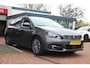 Peugeot 308 Sw 1.2 Puretech *Allure* | Carplay | Camera | Stoelverwarming | PDC | Navigatie | Cruise & Climate Control | Half- Leder | Orig. NL |