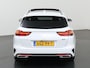 Kia Ceed Sportswagon 1.5 T-GDi GT-Line | Trekhaak | Panoramadak | Stoel/Stuurwielverwarming | Navigatie | Climate Control