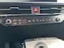 Kia EV6 Light Edition 63 kWh | Navi | Clima | Adaptieve Cruise | Camera | Stuur-/Stoelverwarming | Privacy Glass | Apple Carplay | Android Auto