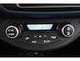 Toyota Yaris 1.5 Hybrid Bi-Tone | Climate control | Cruise control | Keyless | Parkeercamera |