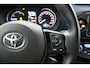Toyota Yaris 1.5 Hybrid Bi-Tone | Climate control | Cruise control | Keyless | Parkeercamera |