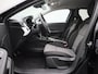 Renault Clio 1.0 TCe 90PK Evolution | Navigatie | Apple & Android Carplay | Parkeersensoren Achter | Airco | Privacy Glass | Cruise Control & Snelheidsbegrenzer | Licht & Regensensor |