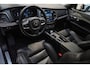 Volvo XC90 T8 Recharge AWD Ultimate Dark 455pk | Bowers & Wilkins | Elektrische Stoelen | Panoramadak | Luchtvering | Pilot Assist | BLIS | Rondomzicht Camera | Nappalederen Stoelen | Climate Control | Spraak besturing |