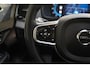 Volvo XC90 T8 Recharge AWD Ultimate Dark 455pk | Bowers & Wilkins | Elektrische Stoelen | Panoramadak | Luchtvering | Pilot Assist | BLIS | Rondomzicht Camera | Nappalederen Stoelen | Climate Control | Spraak besturing |