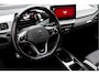 Volkswagen ID.3 First Max 58 kWh Panoramadak/ Massage/ Elektr. stoelen/ Camera/ Head up/ Carplay/ Navigatie/ Matrix Led
