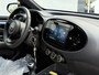 Toyota Aygo X PLAY APPLE/ANDROID AD-CRUISE CAMERA AUTOMATISCH-GROOTLICHT