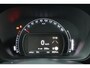 Toyota Aygo X ENVY 5-DEURS CLIMA KEYLESS PARK-SENSOREN PRIVACY-GLASS 17"LMV CAMERA APPLE/ANDROID